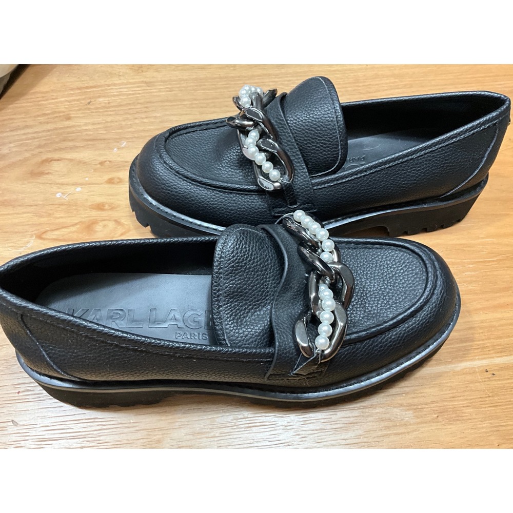 Karl Lagerfeld Paris Gemsy Black Leather Pearl Chain Lug Sole Loafers 11M 42B
